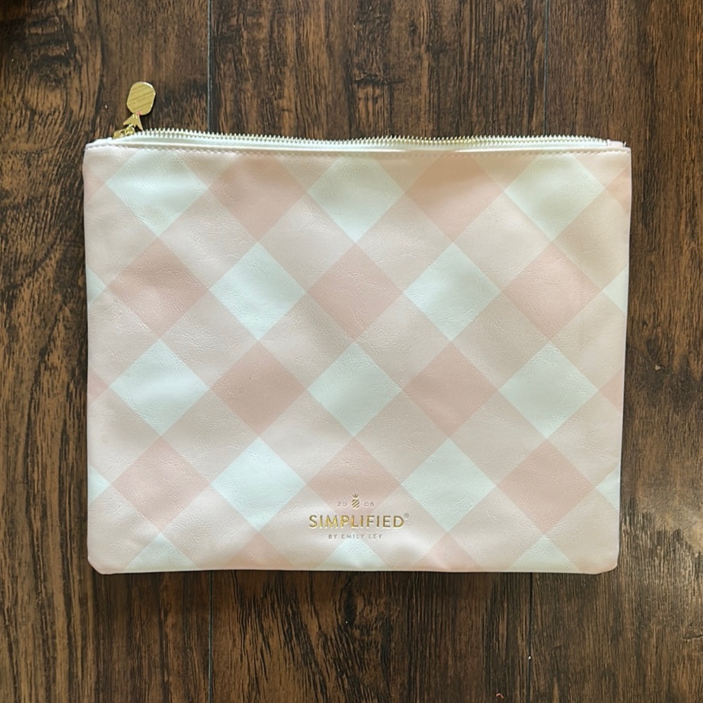Simplified Planner Pouch
